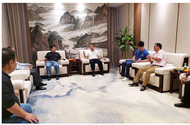 清远市委常委陈焕雄一行调研卡诺亚出产基地